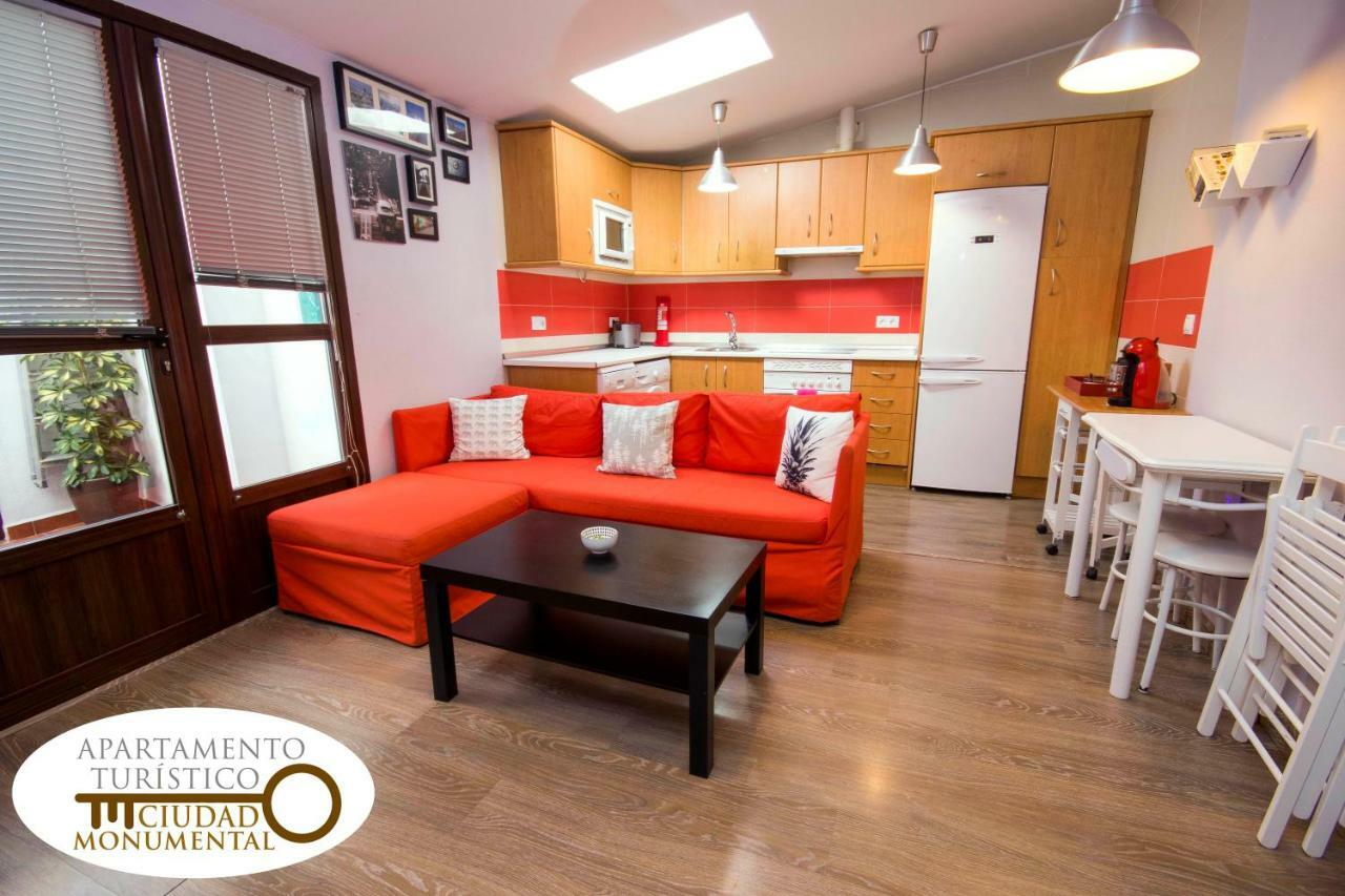 Apartamento Ciudad Monumental Caces Εξωτερικό φωτογραφία